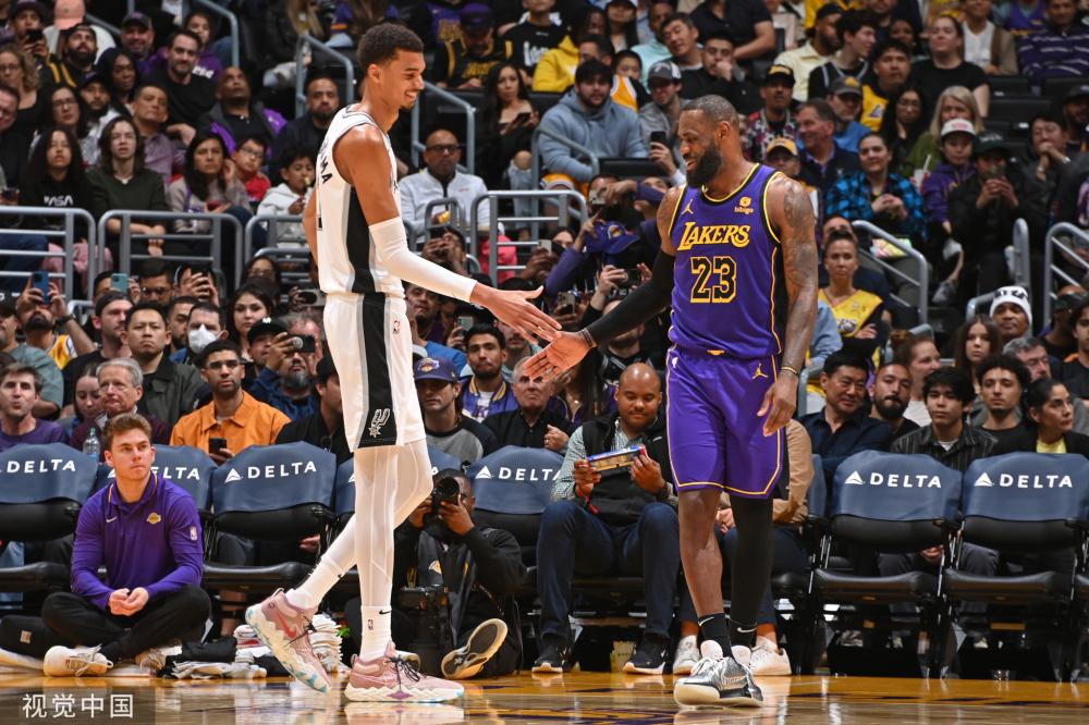 方面持续加 方面持续加